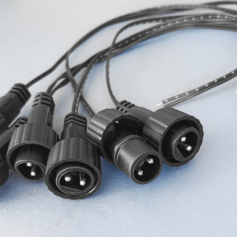 Connecteur LED extérieur 2 bro - Outdoor Lighting Extension Cord avis et prix